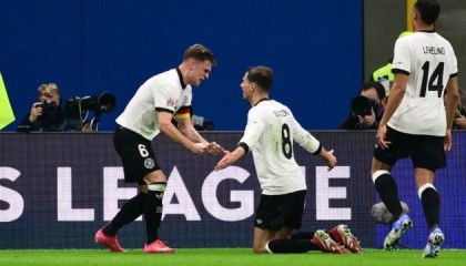 重召磁卡，释放磁卡，盛赞磁卡！纳格尔斯曼救人救己