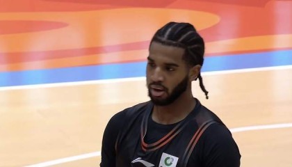 开云体育入口-克里斯17罚17中，山东男篮9分险胜 珀塞尔37+6 新外援首秀需适应